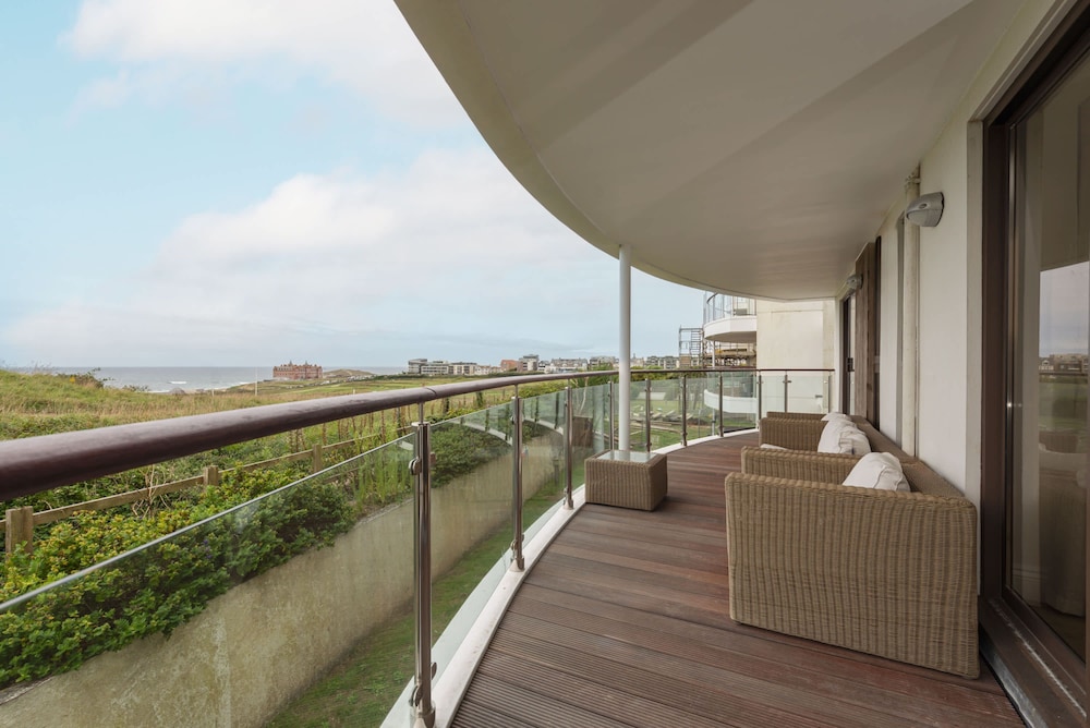 Concept Appart Hotel Lannion Cote De Granit Rose — Lannion