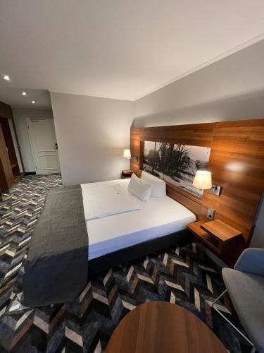 Residenz Hotel Zum Zollhaus — Rastede — photo 4
