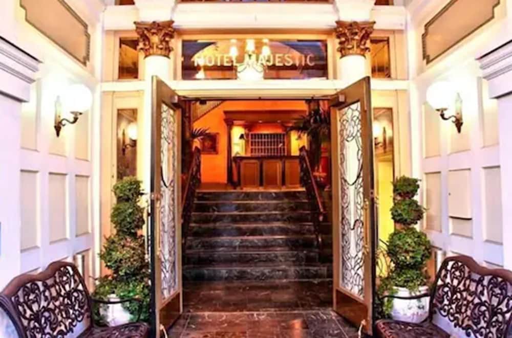Hotel Majestic - photo 36