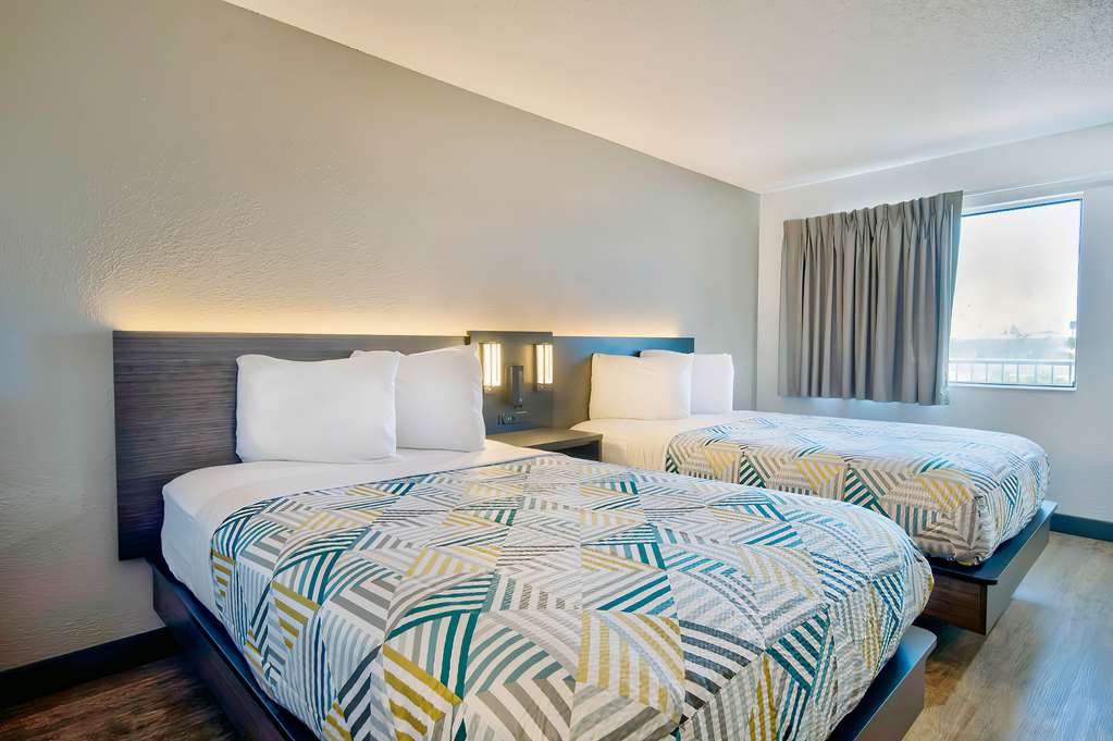 Motel 6 Vallejo CA Six Flags West - photo 9