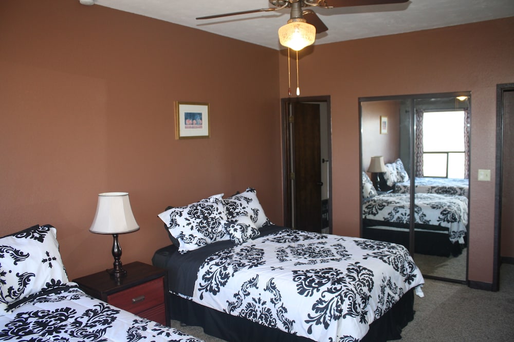 Tiara Del Sol - photo 3