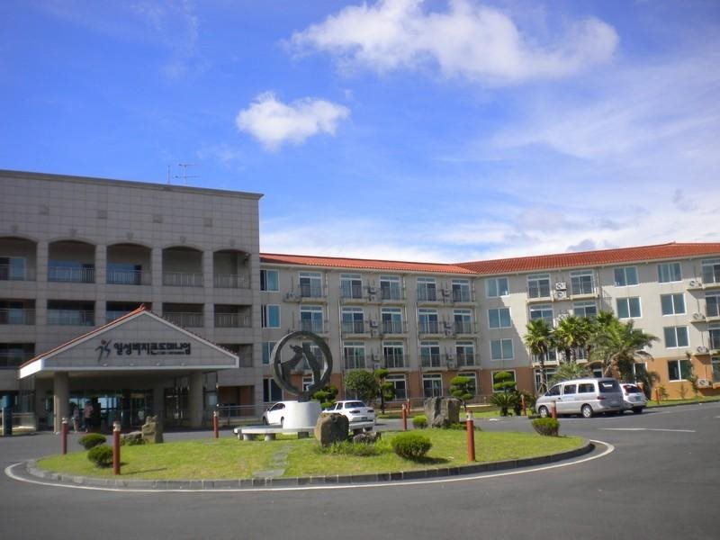 Il Sung Jeju Beach Resort in Jeju City, South Korea