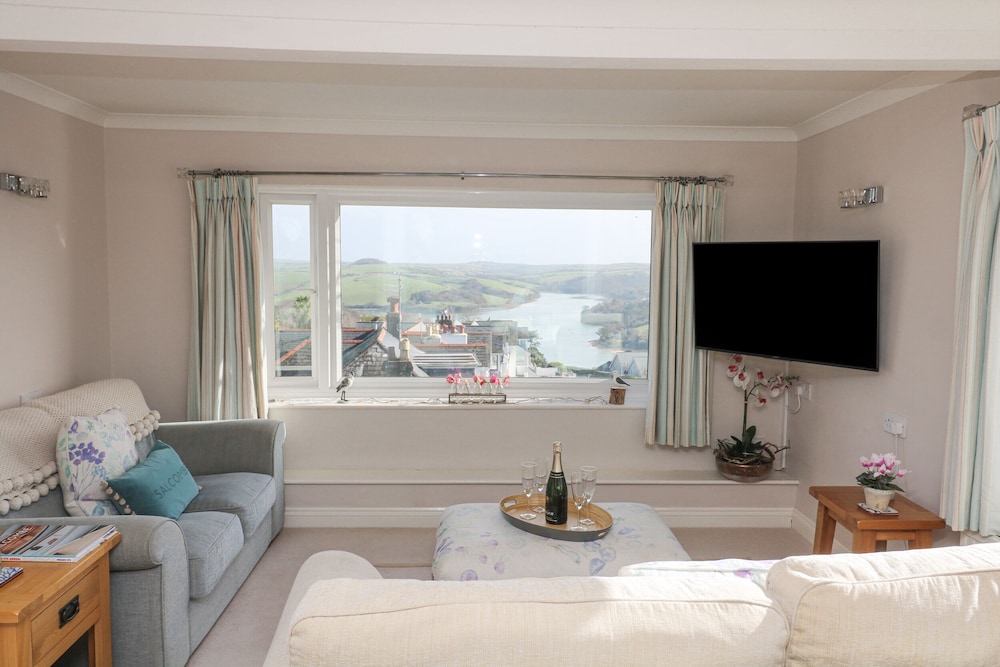 5 Melbury — 4-Star Luxury Hotel in Salcombe, United Kingdom