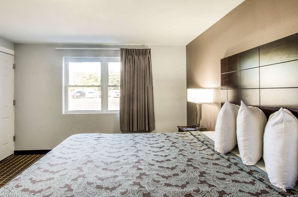 Rodeway Inn Middleboro Plymouth - photo 18