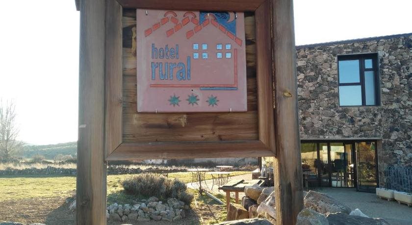 Los Sestiles - carbon neutral hotel in Garray