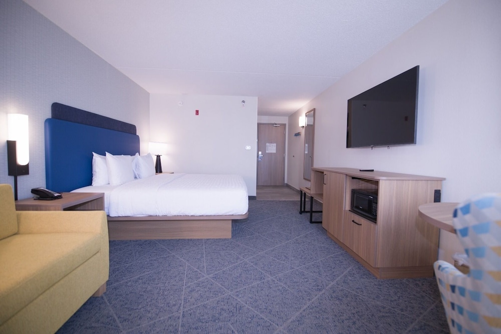 Hampton Inn Chicago Carol Stream - photo 8