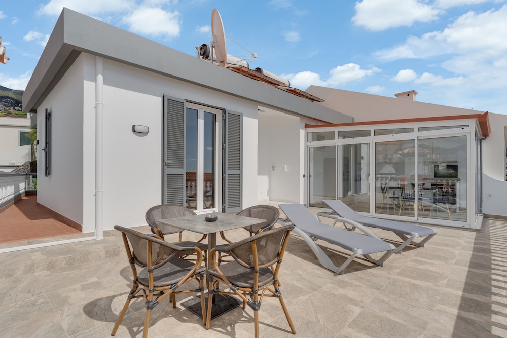 Villa Winter — 4-Star Luxury Hotel in Funchal, Portugal