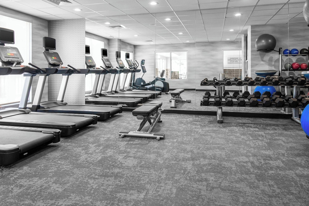 Fairfield Inn & Suites by Marriott Rocky Mount - photo 15