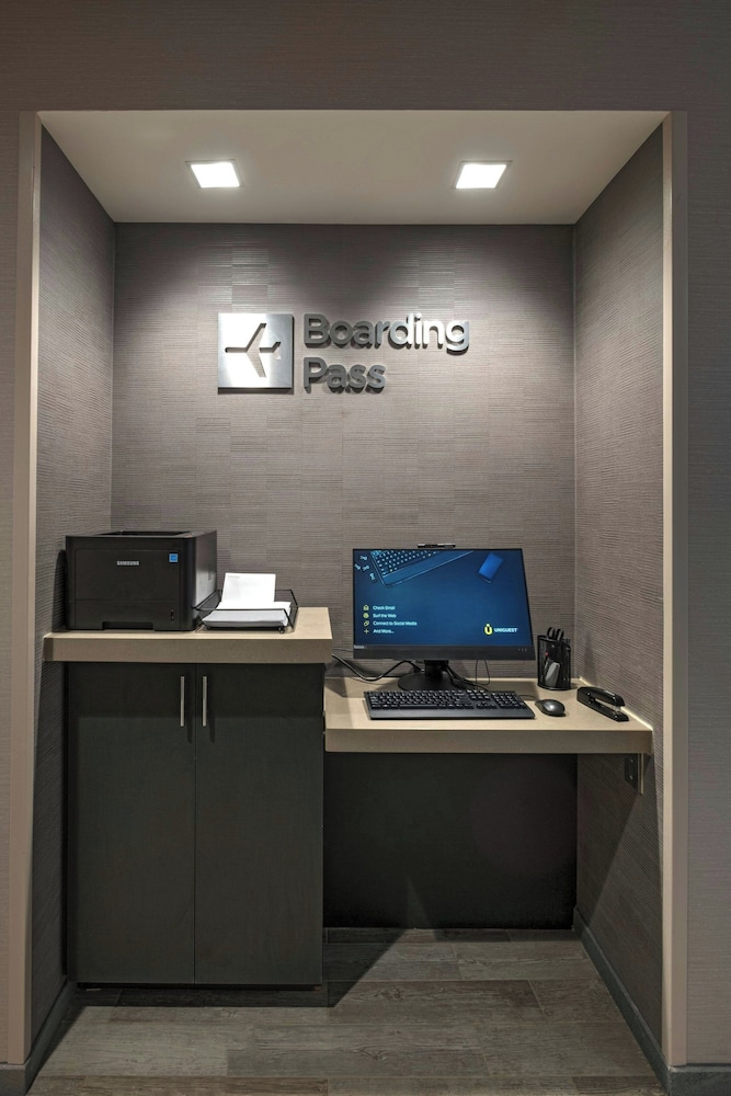 Courtyard by Marriott St. Louis Brentwood - photo 22