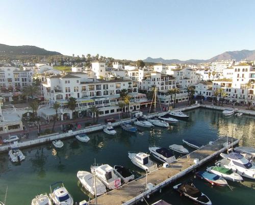 Estudio Puerto de la Duquesa in Manilva, Spain