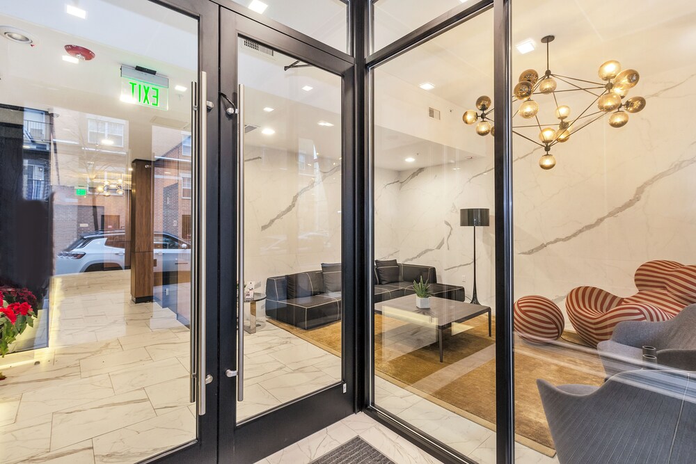 Dharma Home Suites Hoboken at Grand - photo 3