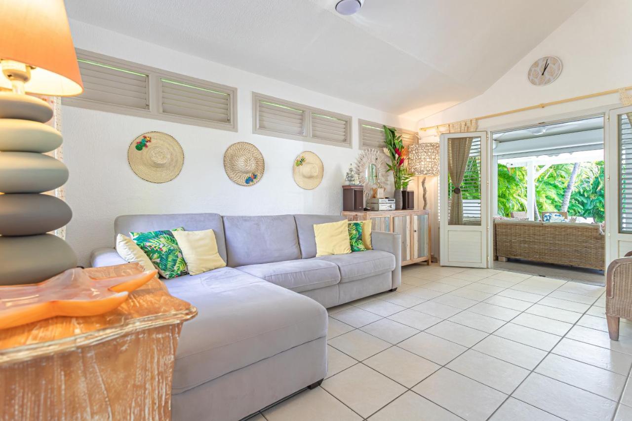 Villa KREOL INN classée 4 étoiles et sa piscine à 300 m de la mer — 4-Star Luxury Hotel in Saint-Francois, Guadeloupe