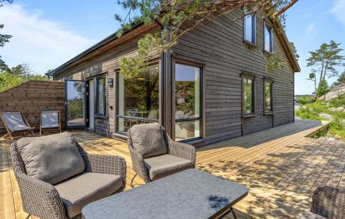 4 Bedroom Lovely Home In Risør — 5-Star Luxury Hotel in Risor, Norway