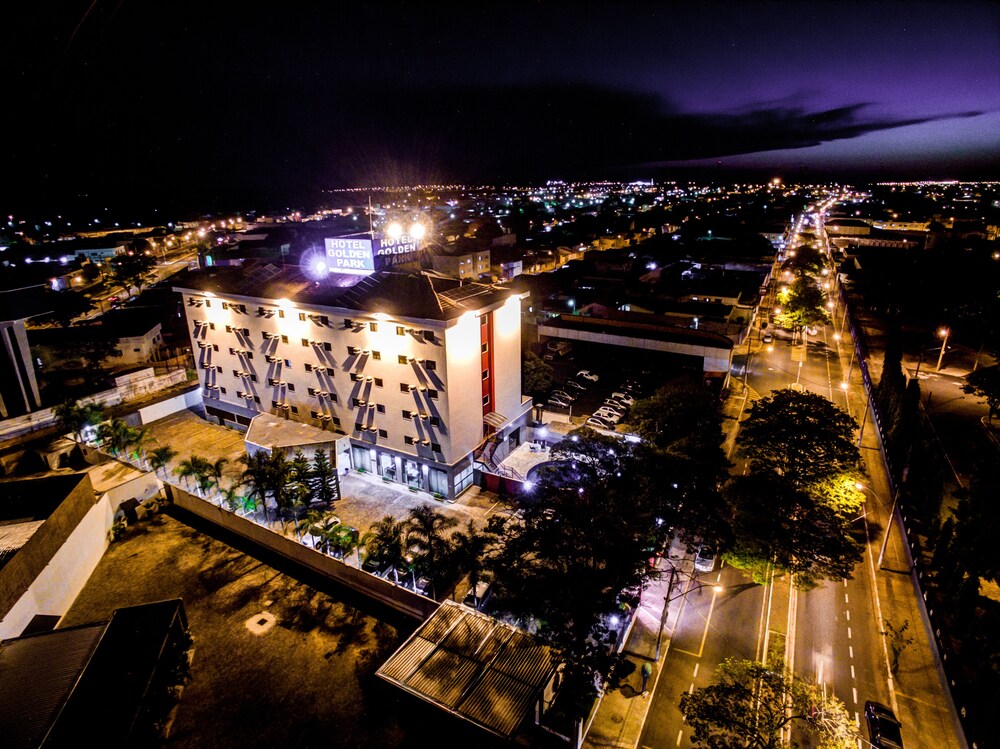 Hotel Golden Park Uberaba By Nacional Inn — Uberaba