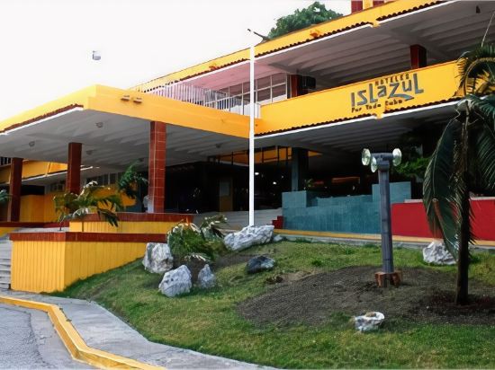 Hotel Guantanamo in Guantanamo, Cuba