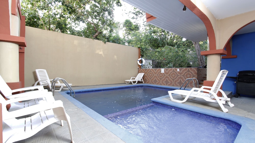 Hotel Jinesta Conchal in Sardinal, Costa Rica