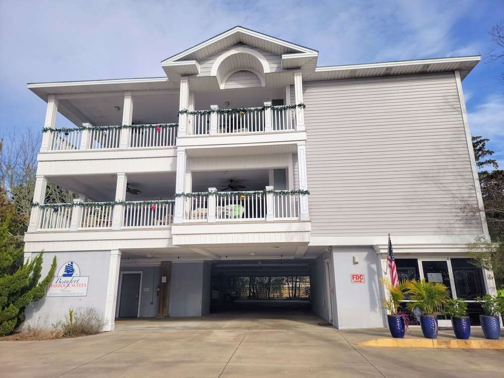 Beaufort Harbour Suites - photo 44