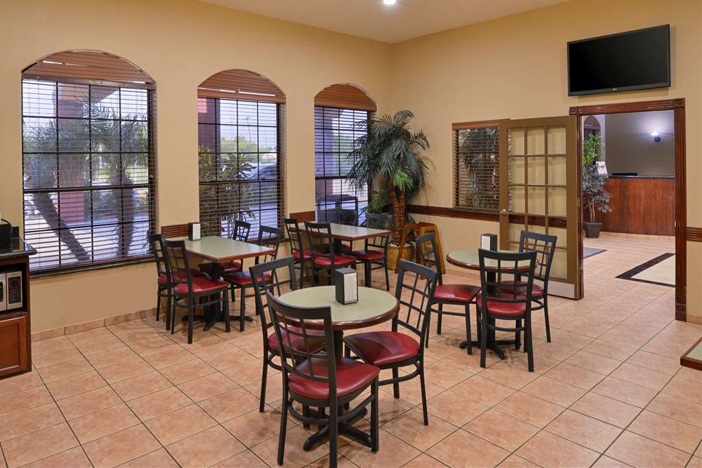 Americas Best Value Inn & Suites San Benito - photo 25