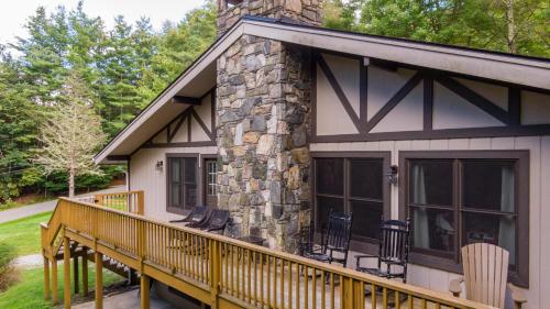 Banner Elk Lodge - featured photo