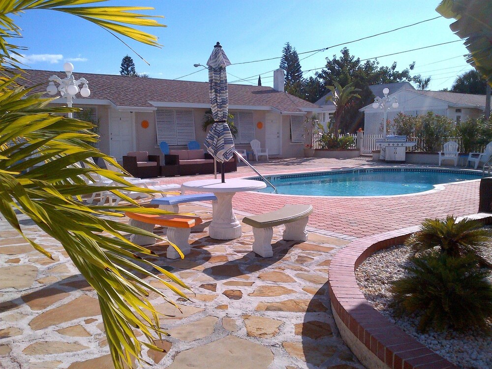 The Bungalows - featured photo
