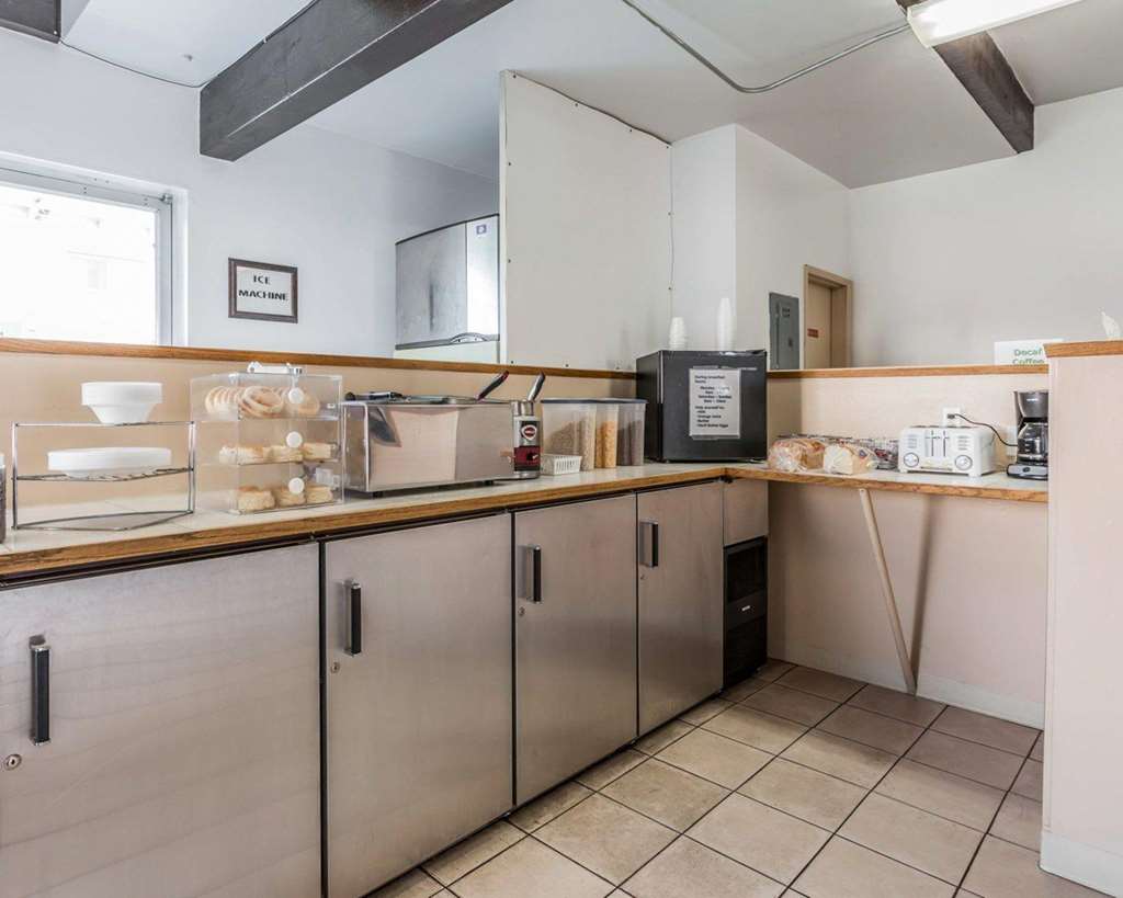 Rodeway Inn & Suites Omak Okanogan - photo 18