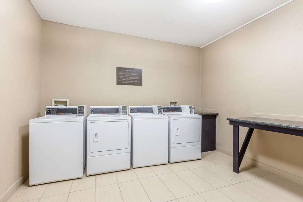 Comfort Inn & Suites Crystal Inn Sportsplex - photo 36
