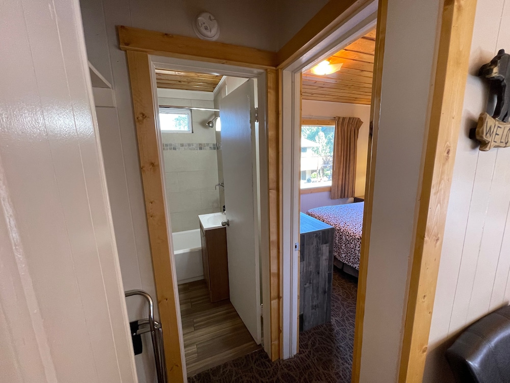 Estes Mountain Inn - photo 38