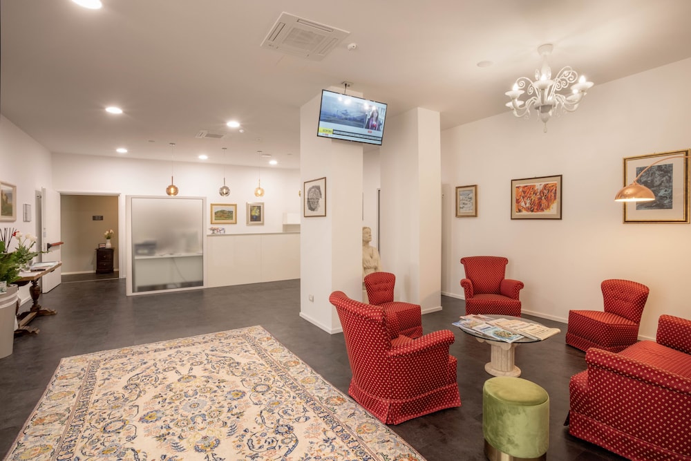 V Hotel — Ancona — photo 4