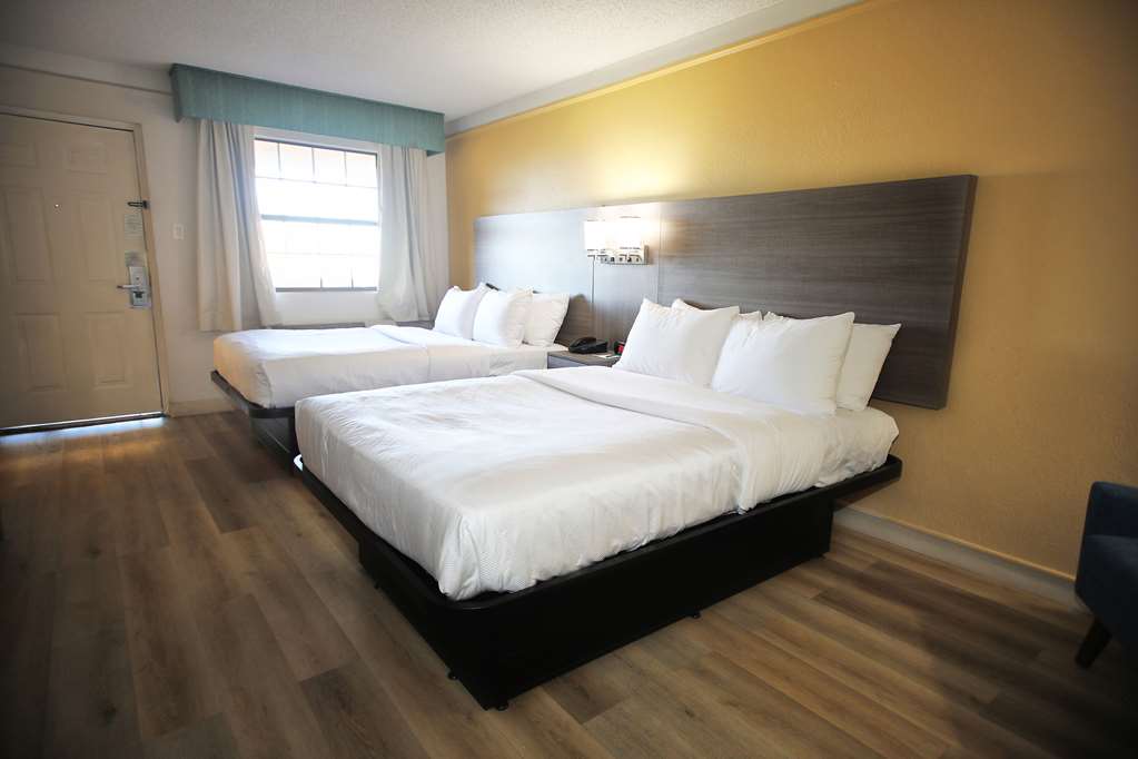 Quality Inn Aurora Denver - photo 13