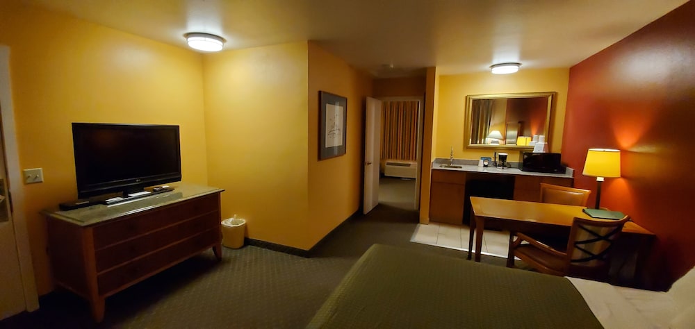 Olympic View Inn - photo 20