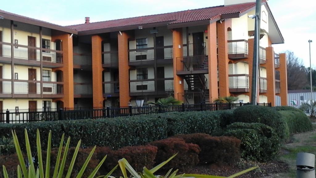 Knights Inn Lithonia - photo 5