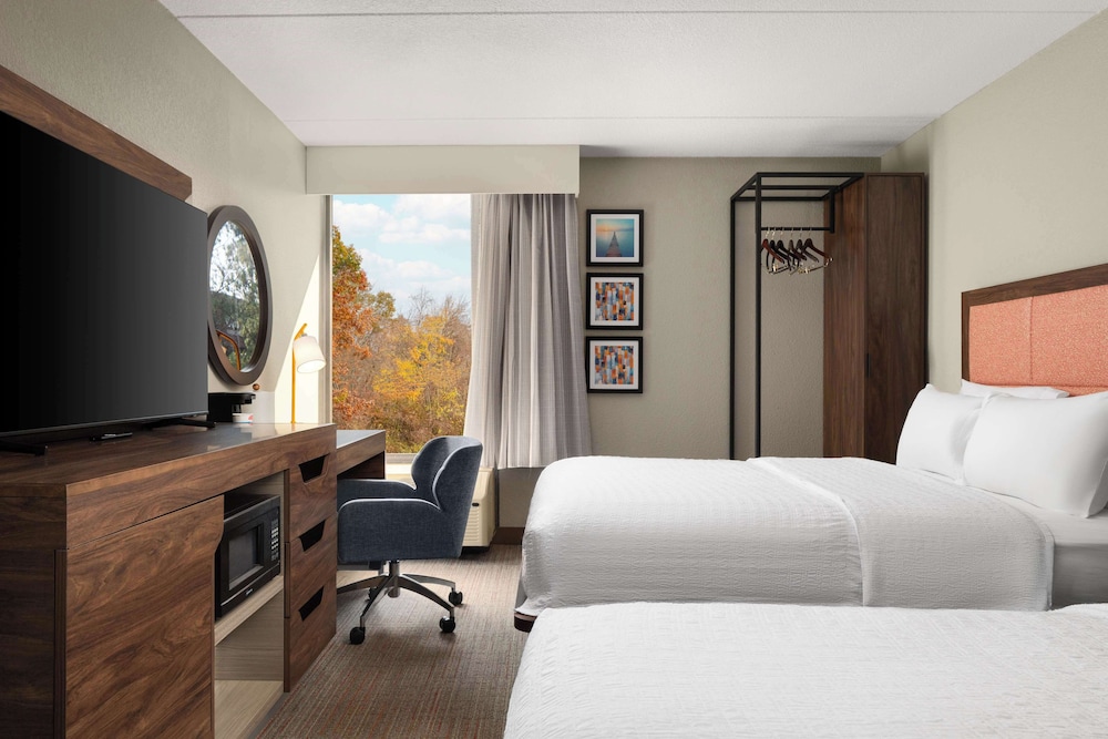 Hampton Inn Norfolk Virginia Beach - photo 12