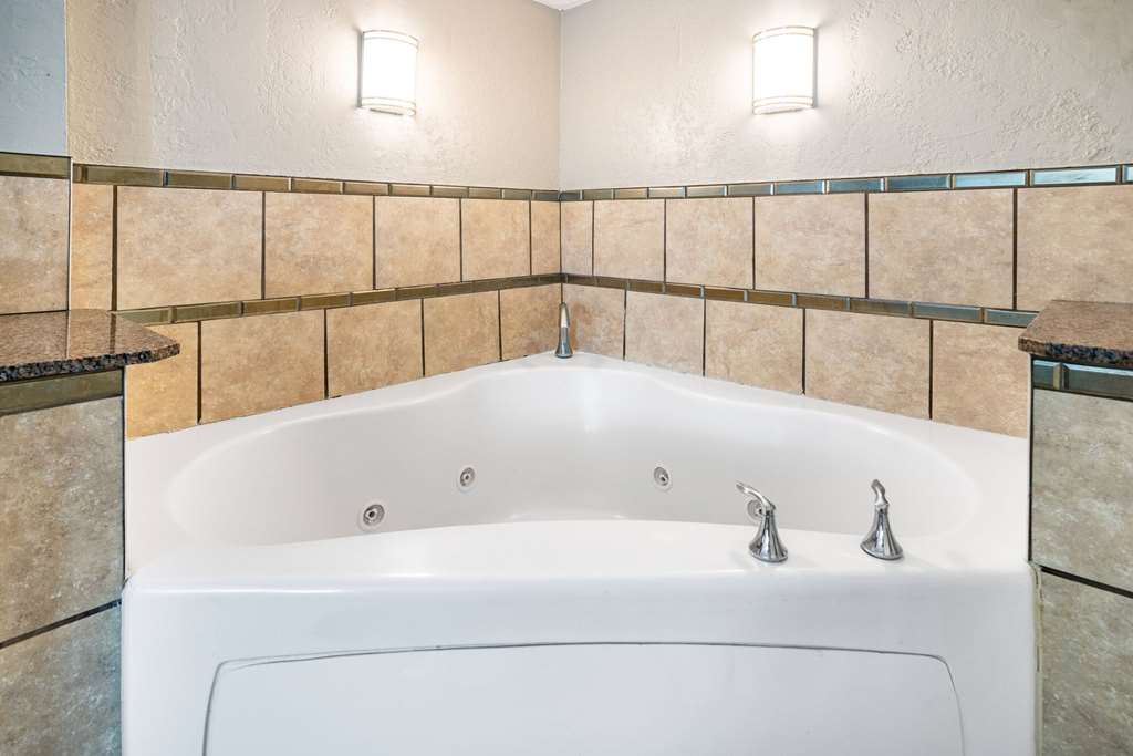 Ramada by Wyndham West Atlantic City - photo 42