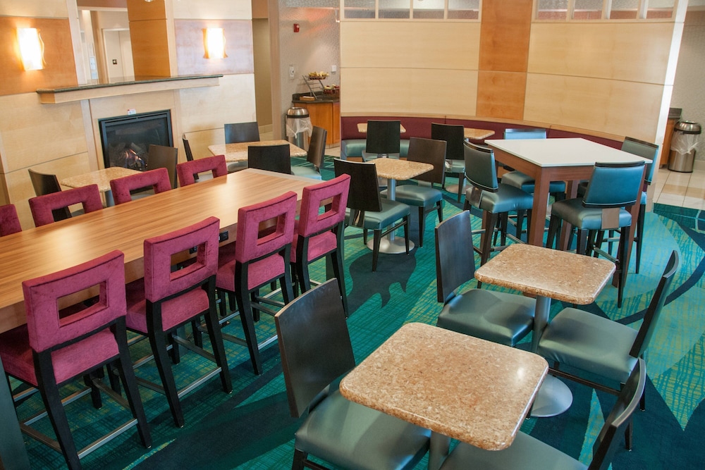 SpringHill Suites Marriott Colorado Springs South - photo 5