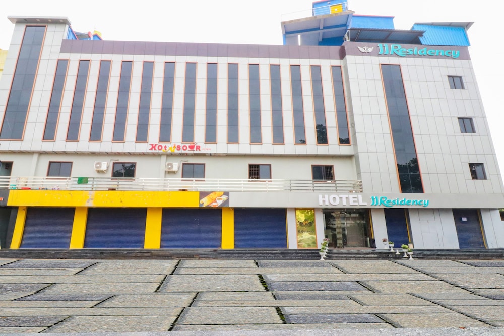 Oyo 47586 J J Residency in Bargarh, India