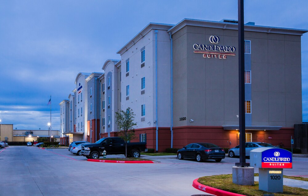 Candlewood Suites Houston I 10 East by IHG - photo 60