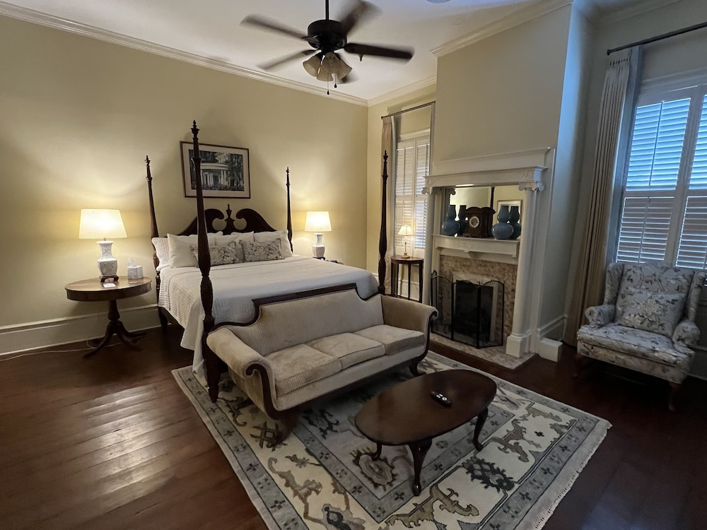 1842 Inn - photo 47