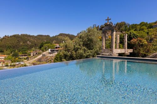 Casa da Capela by House and People — 4-Star Luxury Hotel in Vieira Do Minho, Portugal