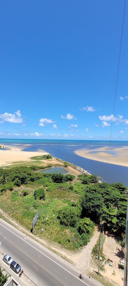 Flat beira mar no Barra Classic — 4-Star Luxury Hotel in Jaboatao Dos Guararapes, Brasil