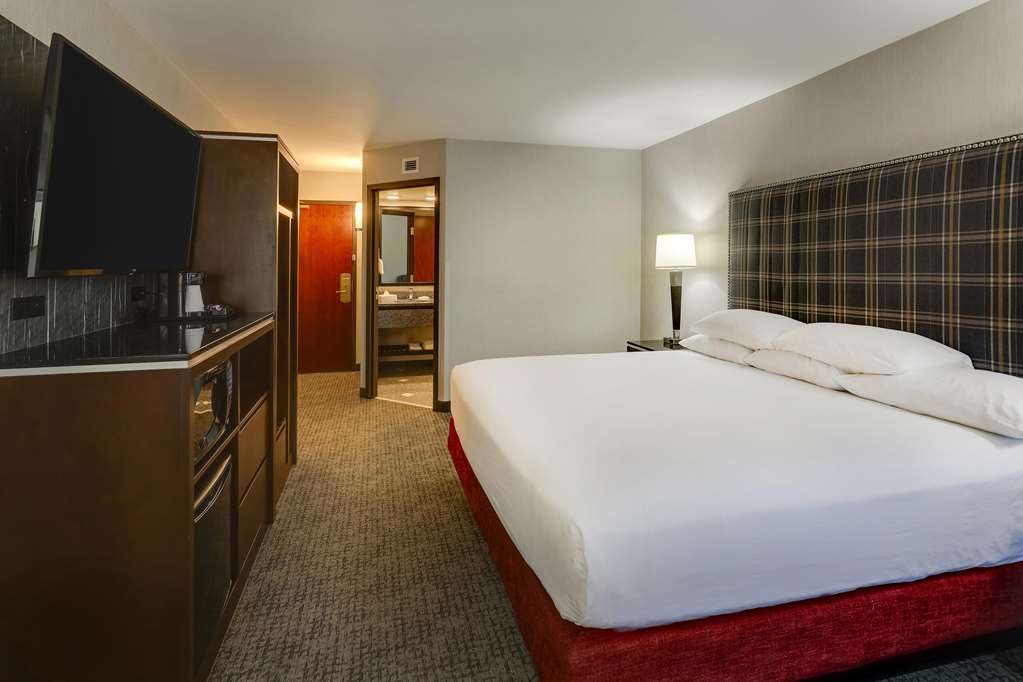 Drury Inn & Suites St Joseph - photo 19