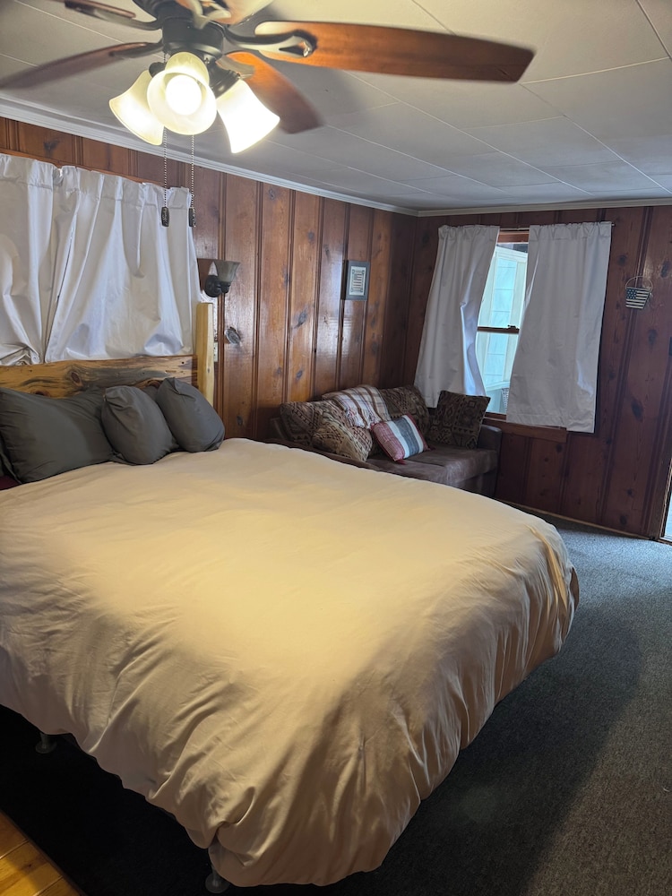 Hidden Rest Cabins & Resort - photo 22