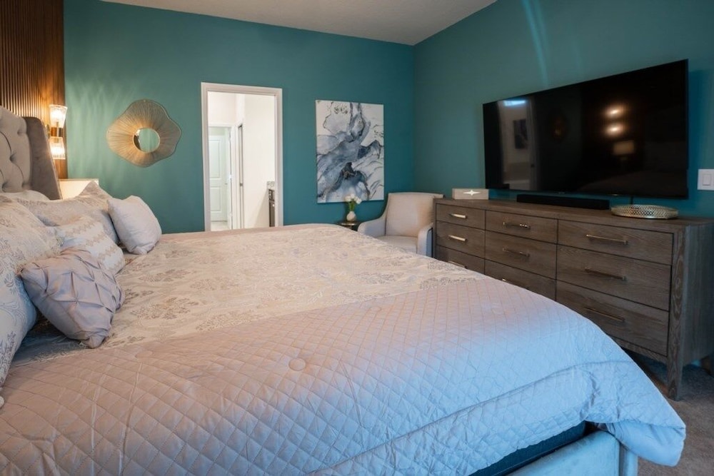 Luxury For The Whole Family At Windsor Island Resort 5 Bedroom Villa - photo 4