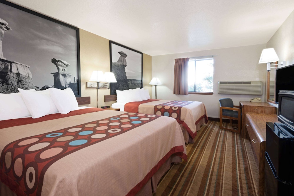 Super 8 by Wyndham Las Cruces White Sands Area - photo 15