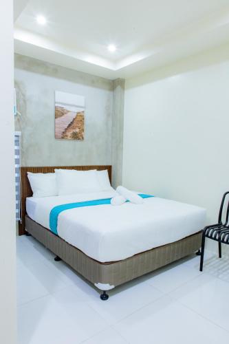 Coastal Breeze Hotel — Baler — photo 2