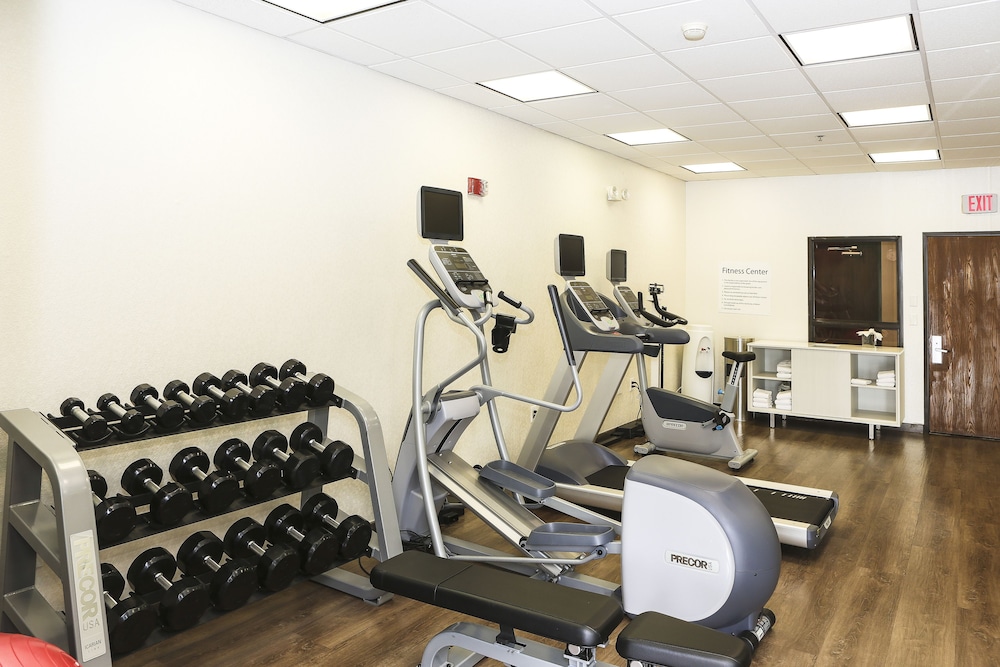Holiday Inn Express Hotel & Suites Phoenix Airport by IHG - photo 25