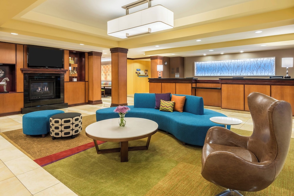 Fairfield Inn & Suites by Marriott Buffalo Airport - photo 3