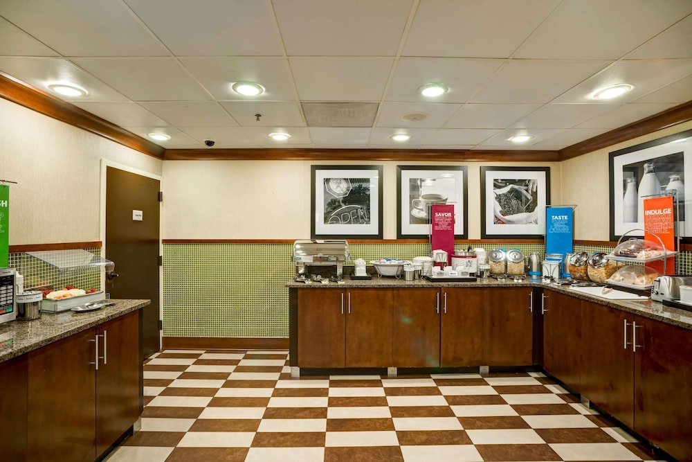 Hampton Inn Birmingham Mountain Brook - photo 22