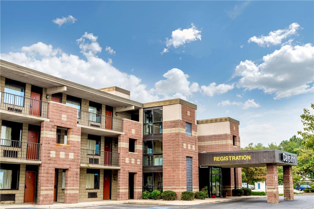 Days Inn by Wyndham Vineland - photo 2