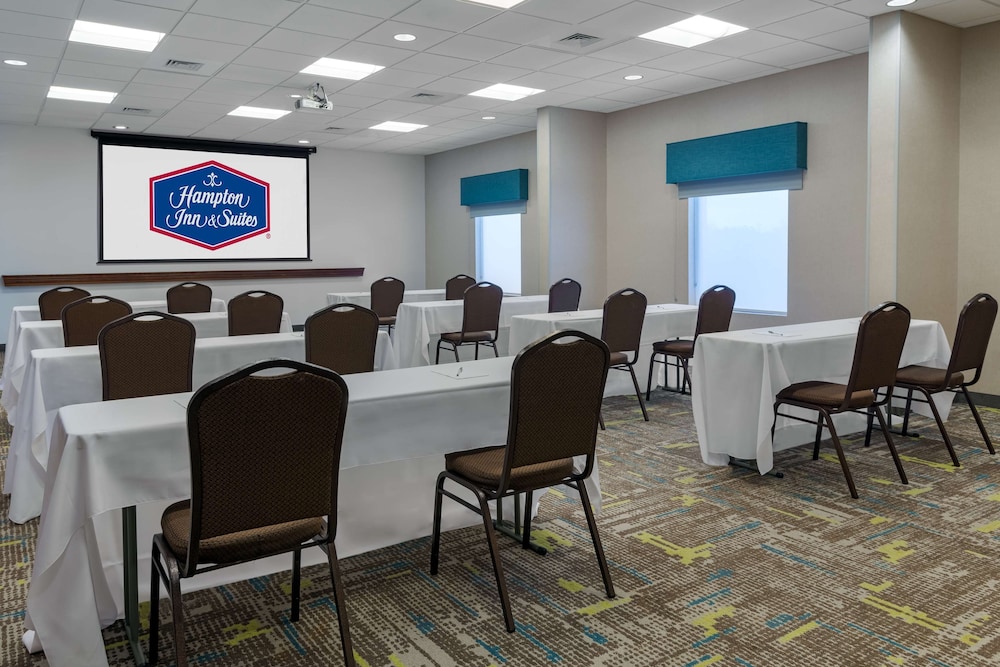 Hampton Inn & Suites Winston Salem University Area NC - photo 28