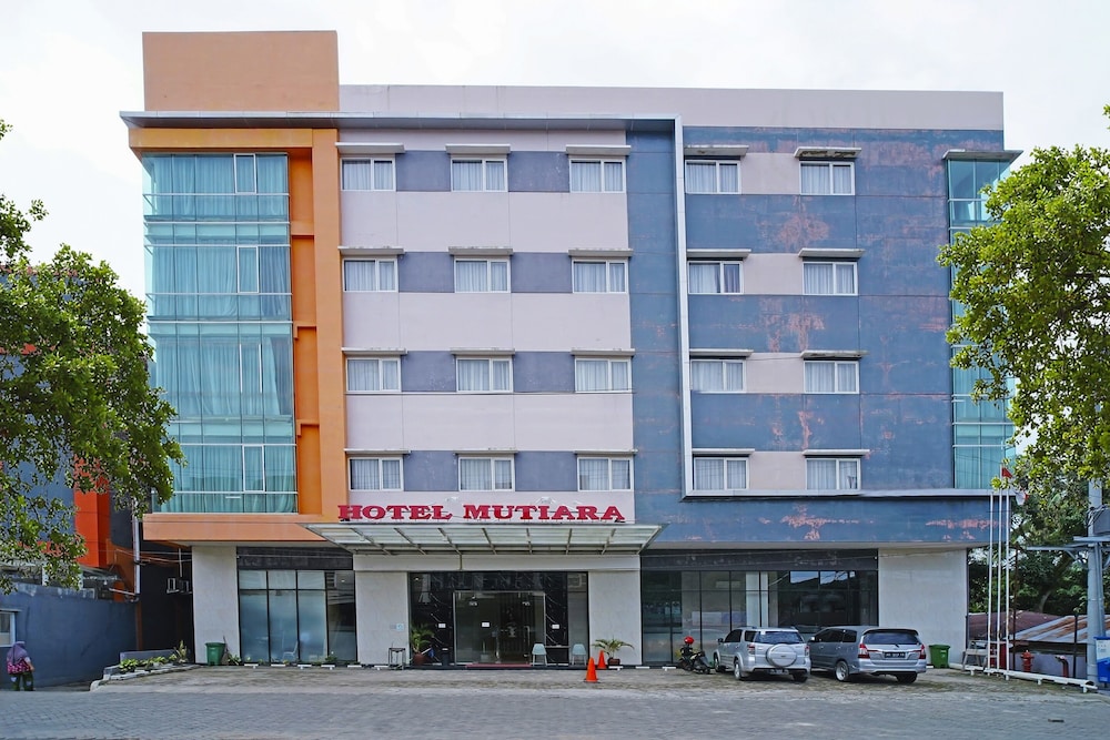 Collection O 91373 M Hotel — hotel in Padangsidempuan